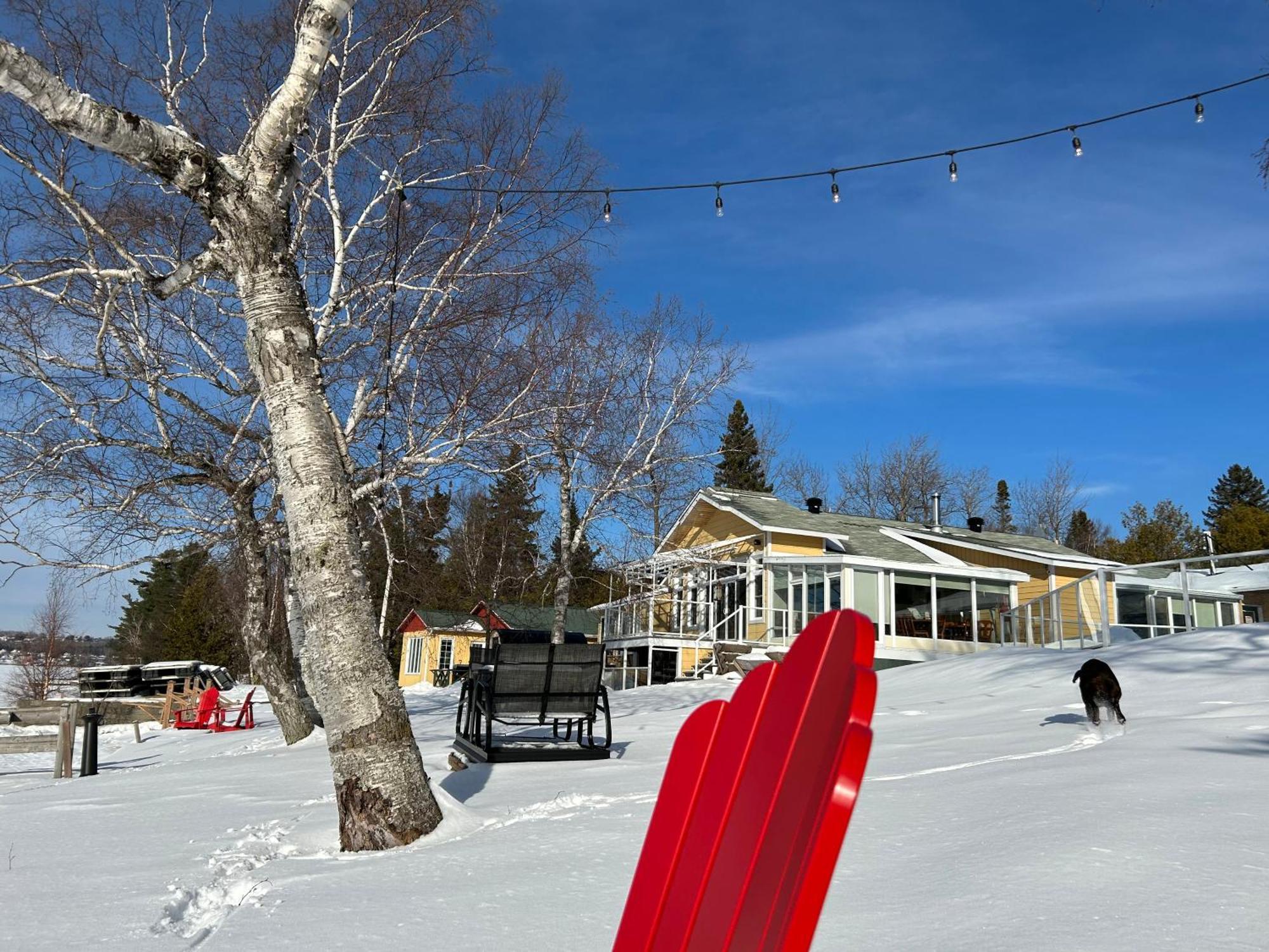 Auberge Et Chalets Sur Le Lac Lac-Mégantic Exteriör bild